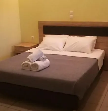 Aparthotel Petries Agioi Apostoloi (Evia)