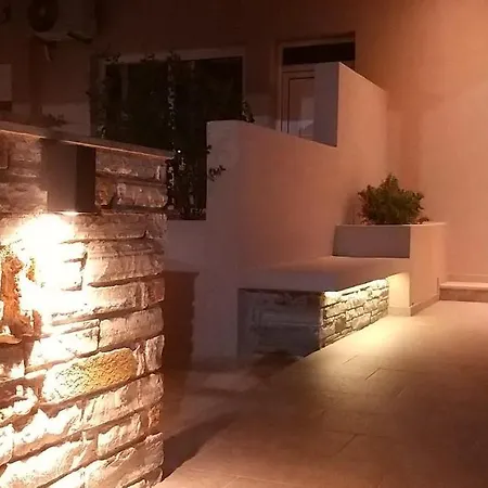 Aparthotel Petries Agioi Apostoloi (Evia)