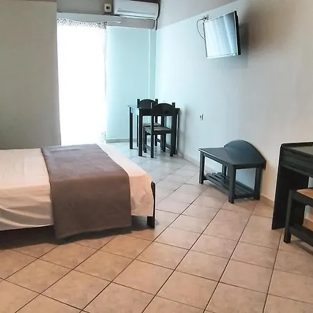 Aparthotel Petries 2*
