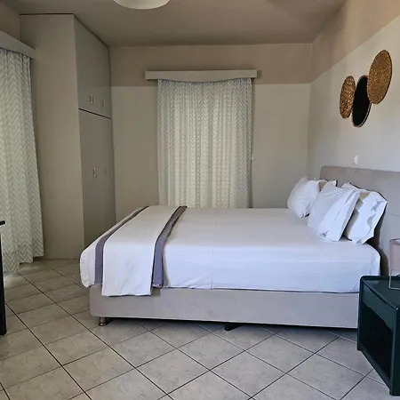 Apartmanhotel Petries Ájoi Apósztoli