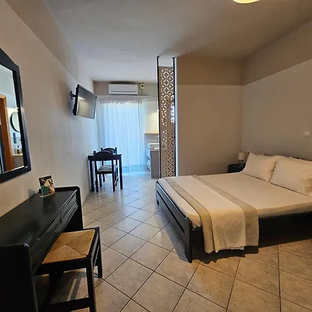 Petries Aparthotel Agioi Apostoloi (Evia)