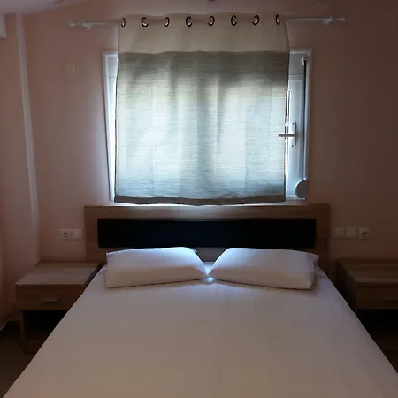 Petries Aparthotel