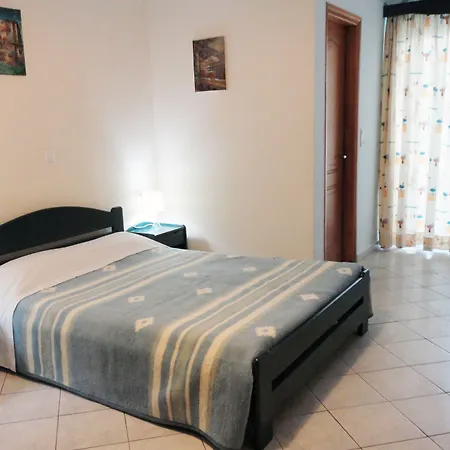 Petries 公寓式酒店 3*