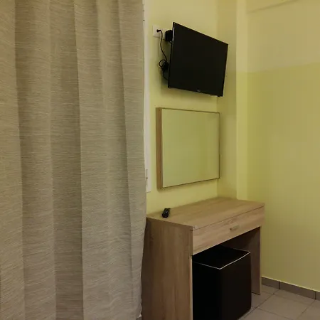 Petries 公寓式酒店 3*