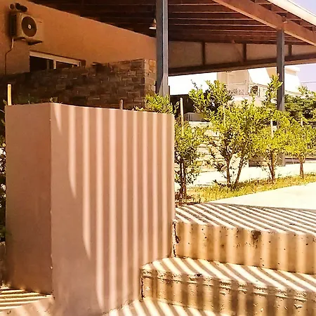 Petries 公寓式酒店 阿约伊阿波斯托洛伊