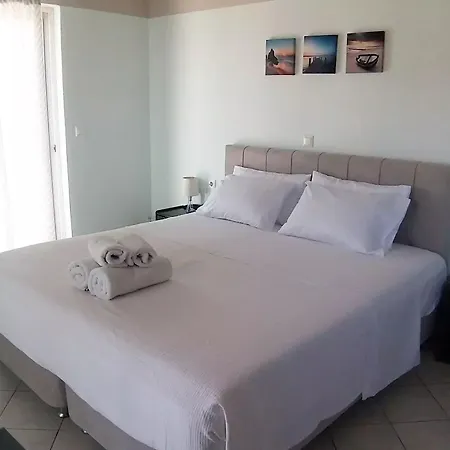 Apartmanhotel Petries Ájoi Apósztoli